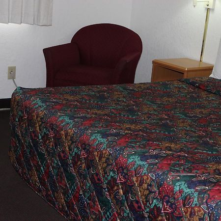 Americas Best Value Inn Grand Forks Dış mekan fotoğraf