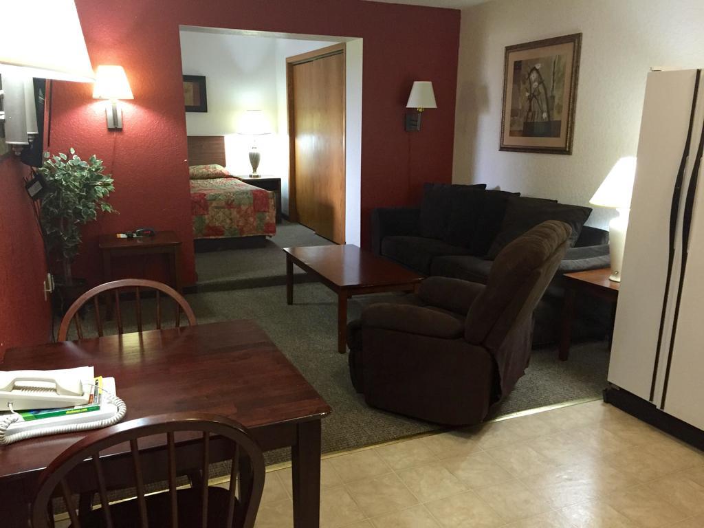 Americas Best Value Inn Grand Forks Dış mekan fotoğraf