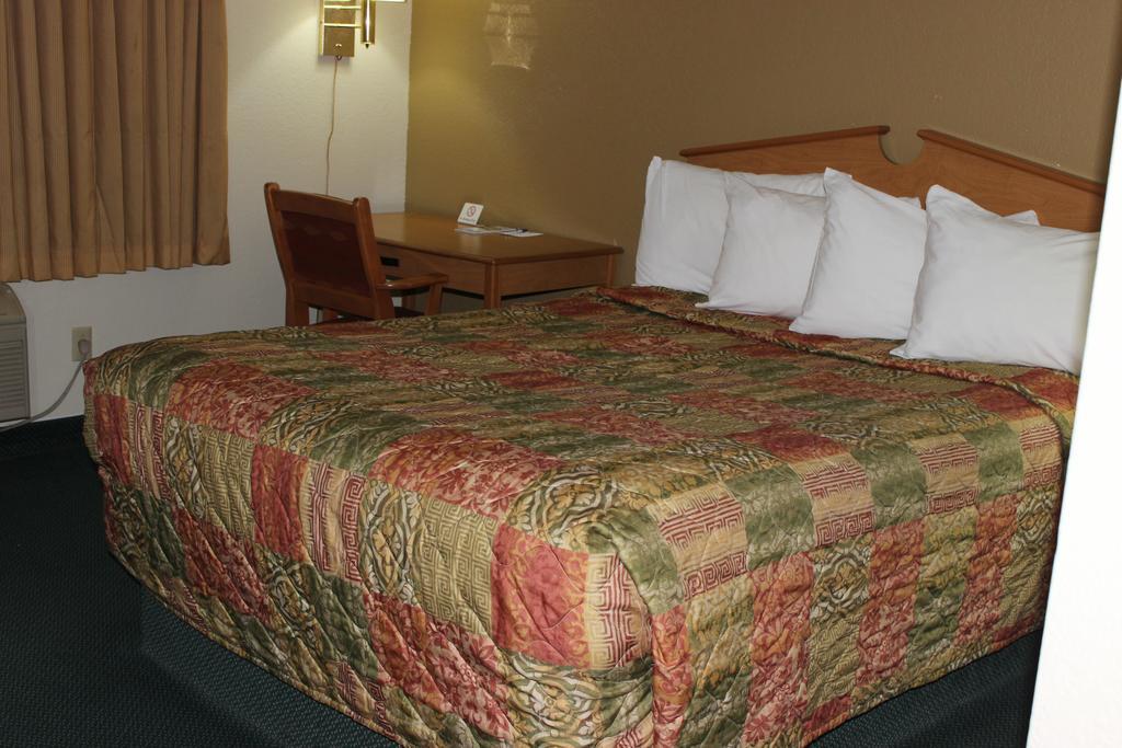 Americas Best Value Inn Grand Forks Dış mekan fotoğraf