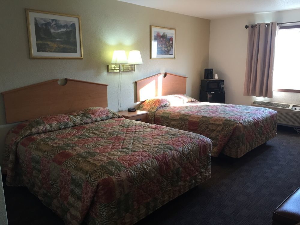 Americas Best Value Inn Grand Forks Dış mekan fotoğraf