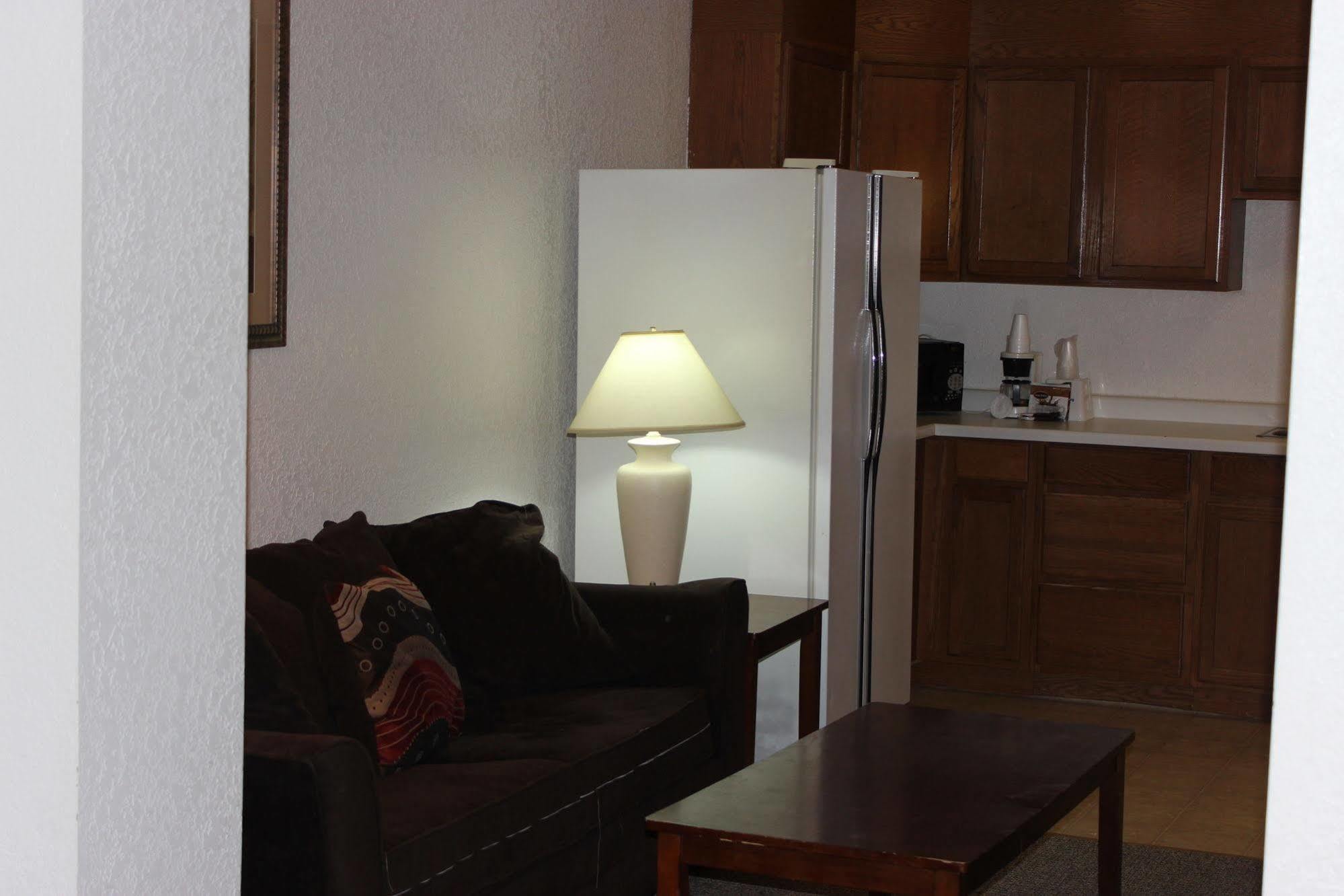 Americas Best Value Inn Grand Forks Dış mekan fotoğraf